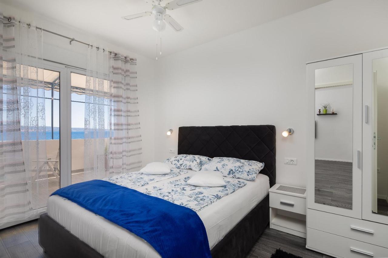 Seaside Deluxe Apartment Jesenice  Luaran gambar